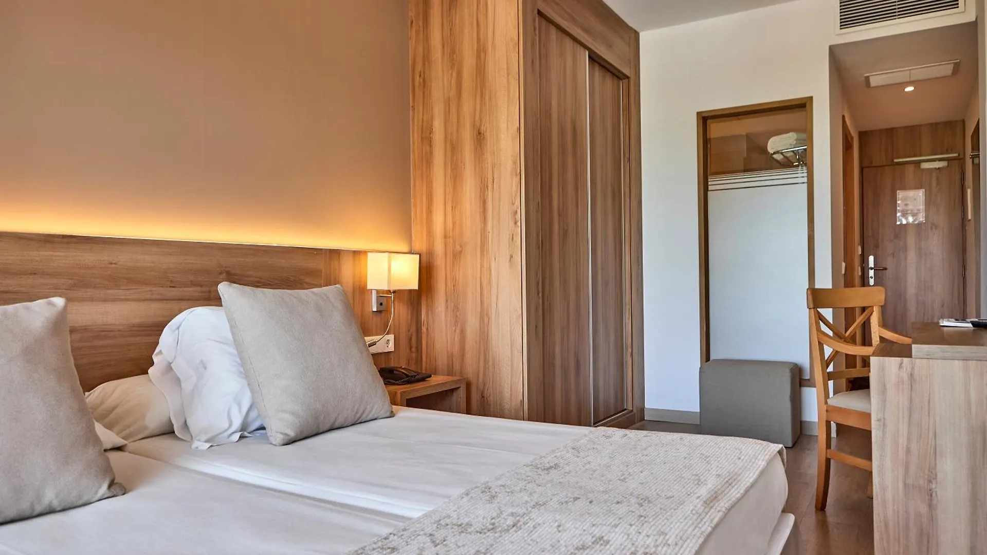 Hotel Playa Golf - Adults Only Плайя де Пальма