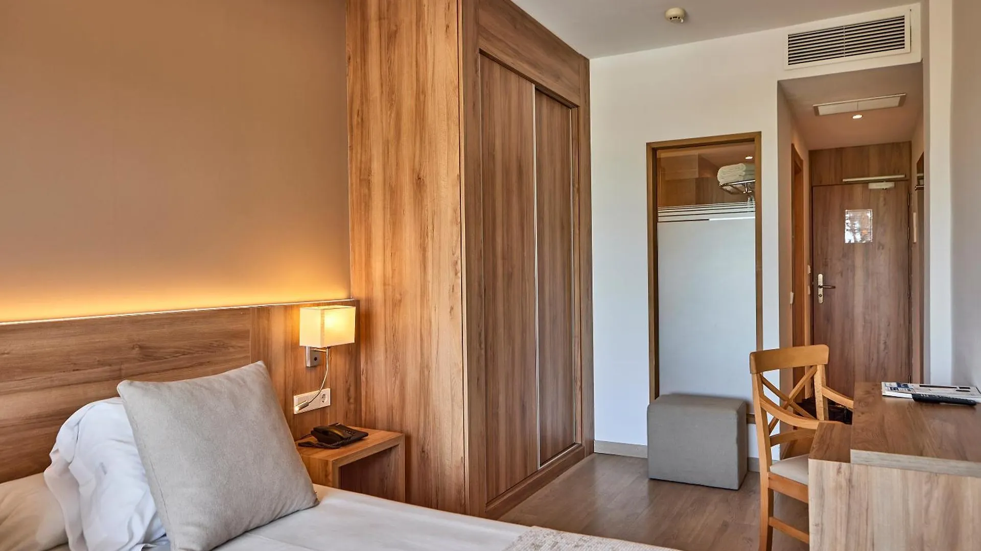 Hotel Playa Golf - Adults Only Плайя де Пальма